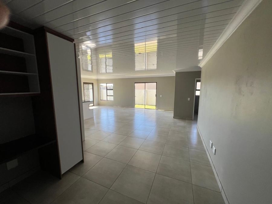 4 Bedroom Property for Sale in Ellaton North West